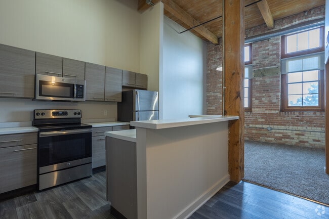 Interior Photo - Amazon Apartments