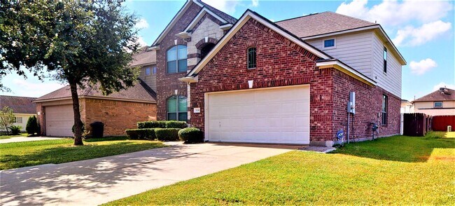 Building Photo - 3818 St Simon Manor Dr