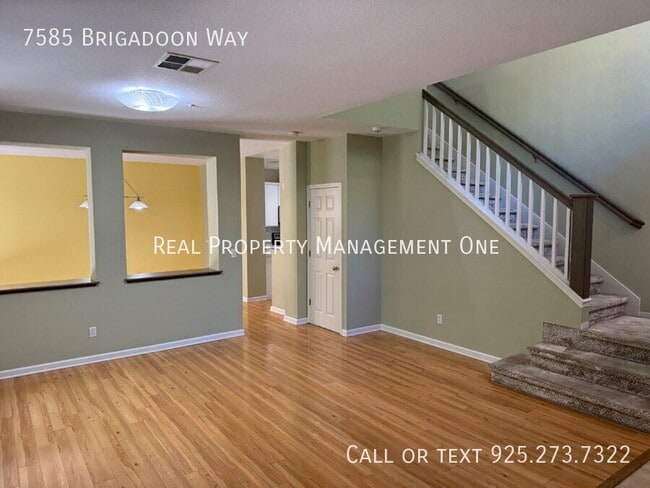 Building Photo - 7585 Brigadoon Way