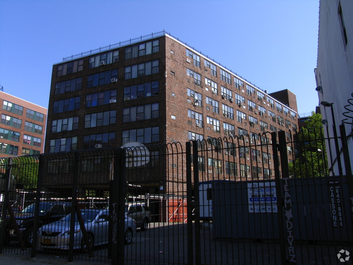 Primary Photo - Grote Street Apartments