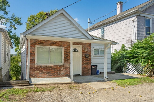 Photo - 1845 Kahn Ave House