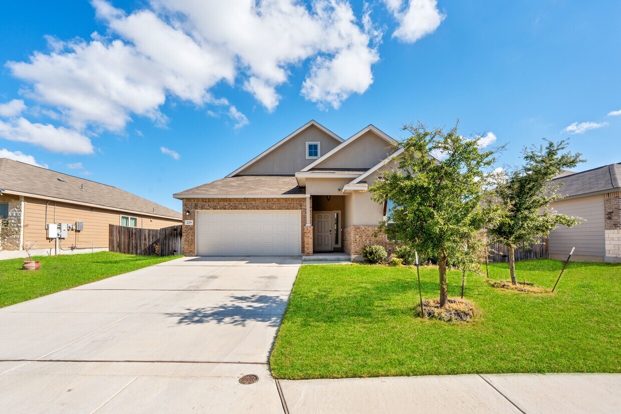 Foto principal - 229 Stag Way