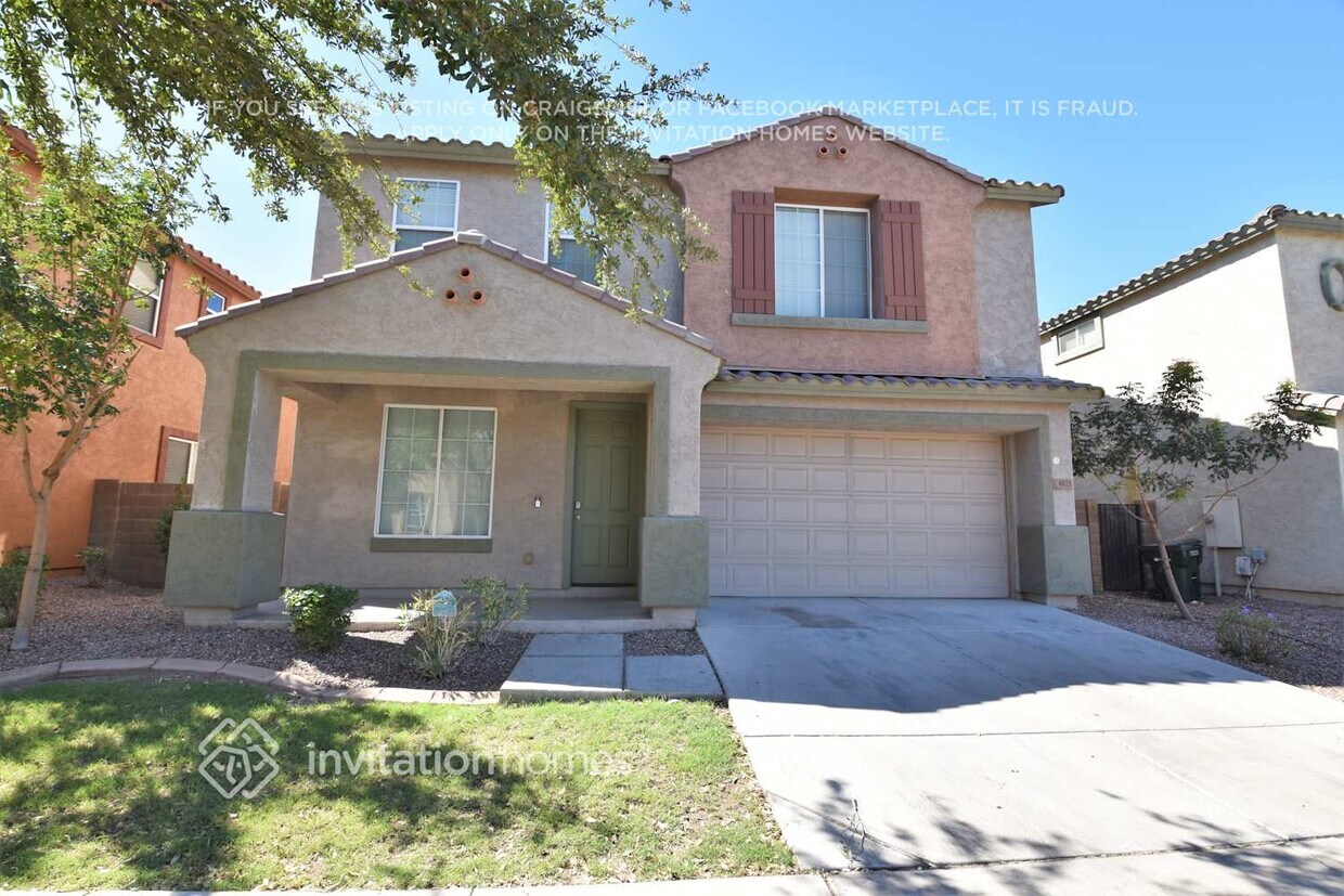 Foto principal - 4825 W Ellis St