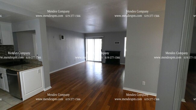 Foto del edificio - Modern 2-Bed, 2-Bath Condo in Golden Hill!...