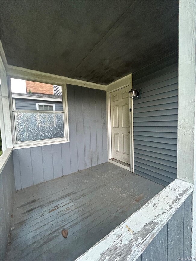 Building Photo - 127 E Chester St