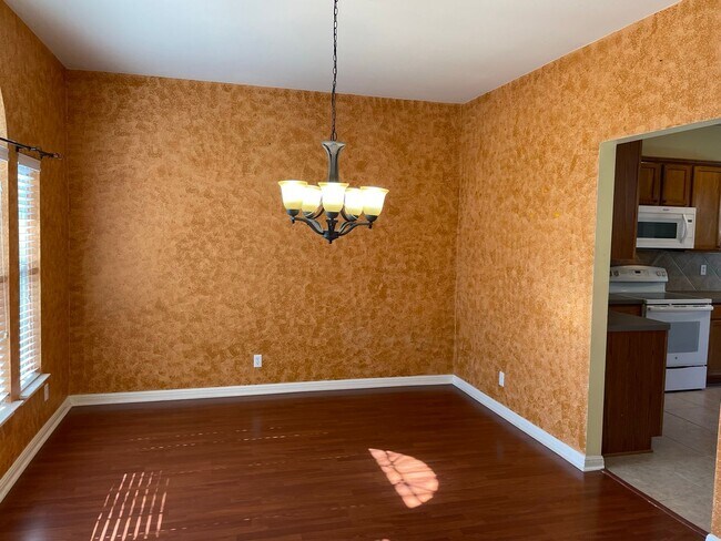 Foto del edificio - Located In the heart of Stone Oak