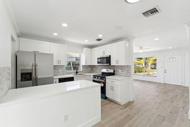 Foto del edificio - 489 NW 2nd Way