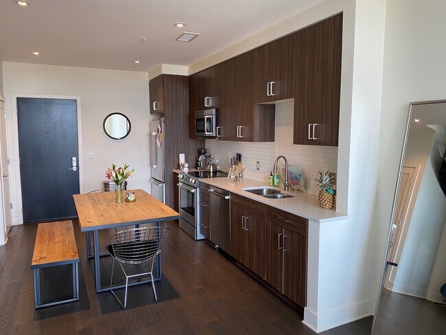 Foto del edificio - 2550 17th St NW