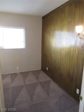 Building Photo - 107 E Pacific Ave