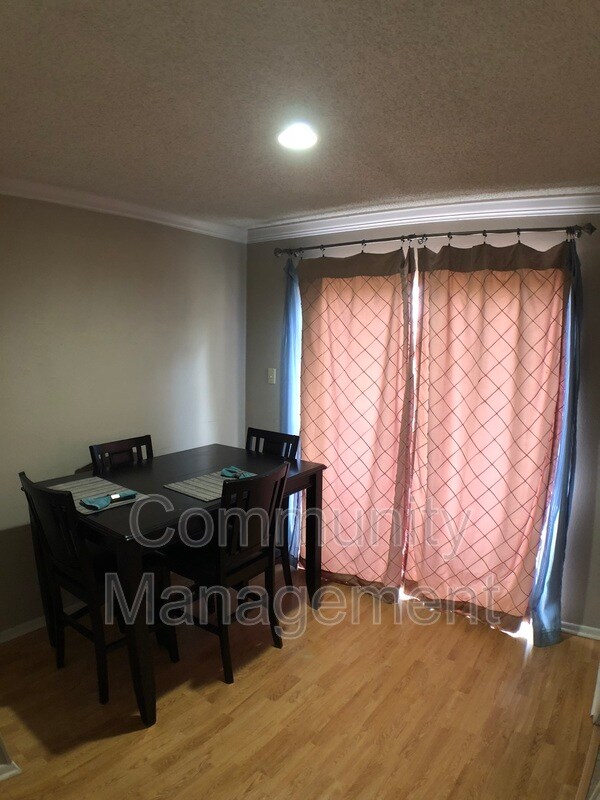Foto del edificio - 8155 Jefferson Hwy