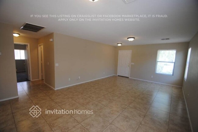 Building Photo - 15429 W Cameron Dr