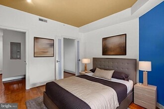 Building Photo - 3220 17th St NW