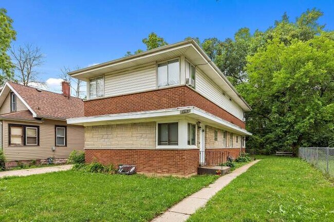 Foto del edificio - 1312 Greenfield Ave