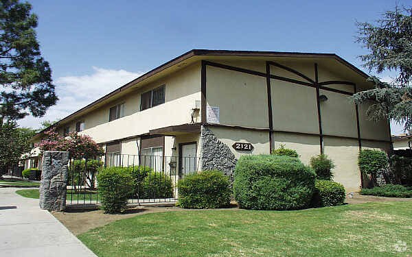 Foto del edificio - Sunset Gardens Townhomes