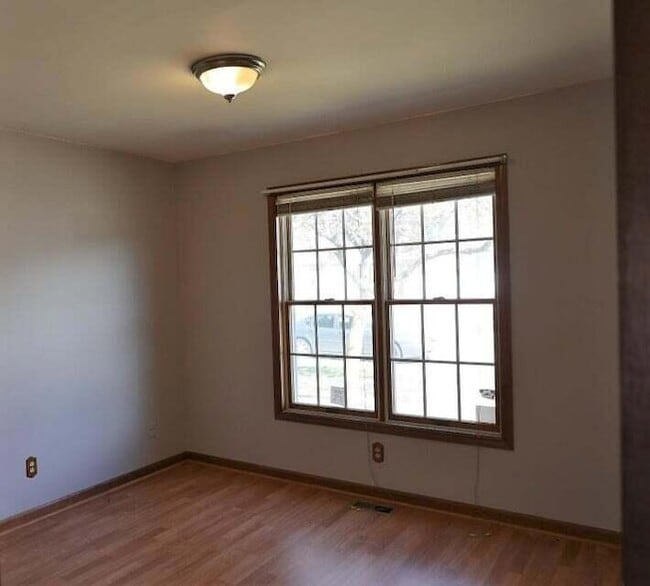 Building Photo - 8732 Madison St