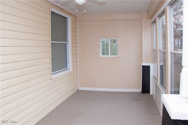 Foto del edificio - 1093 Wilbur Ave
