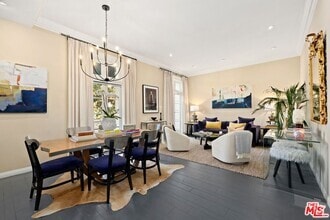 Building Photo - 1416 Havenhurst Dr