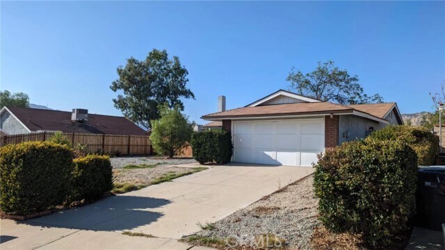 Building Photo - 24154 Madole Dr