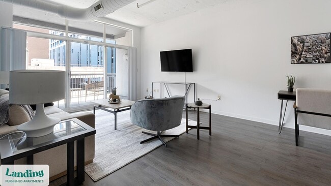 Building Photo - 222 E Saratoga St