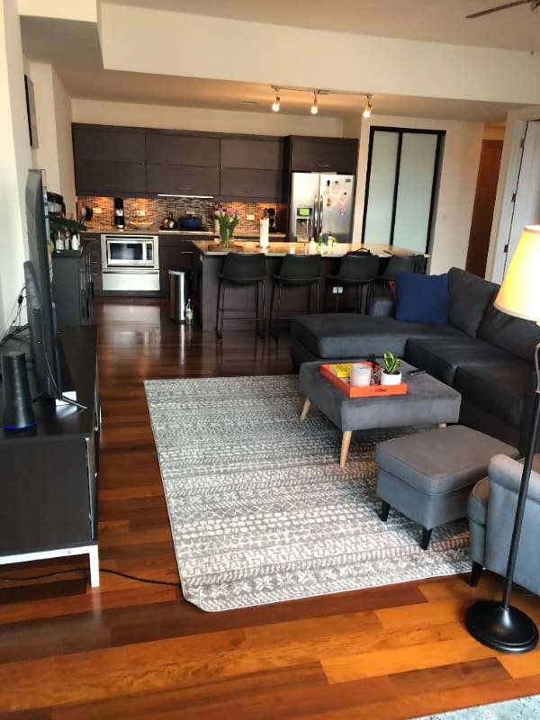 Photo - 1624 W Division St Apartment