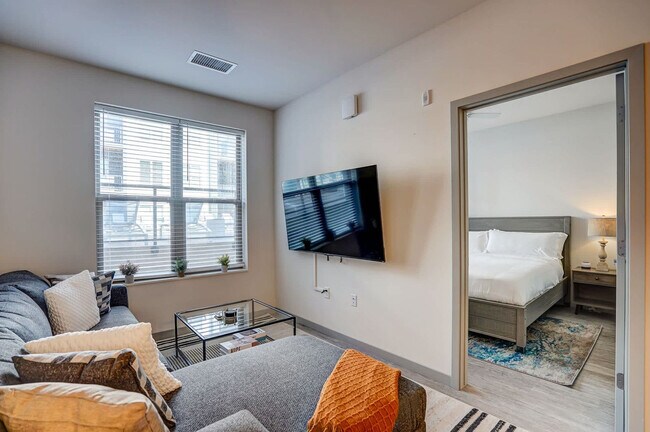 Foto del edificio - 5022 American Pkwy