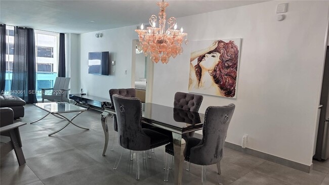 Building Photo - 4001 S Ocean Dr