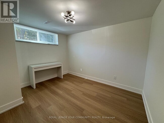 Building Photo - 145 Harrison Dr