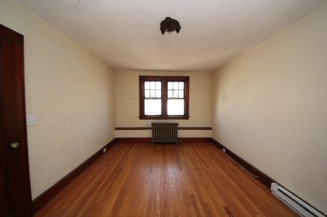 Building Photo - 4 bedroom in Stratford Connecticut 06615