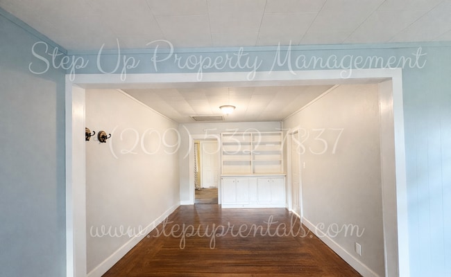 Building Photo - 169 Barretta St