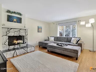 Foto del edificio - 3811 Hampton Dr