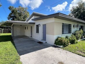 2325 Belmar Dr