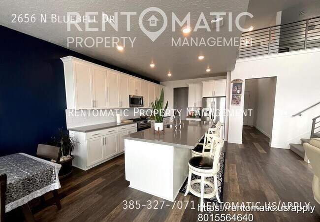 Foto del edificio - 2656 N Bluebell Dr