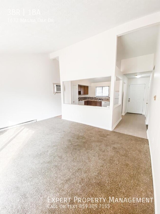 Building Photo - 1632 Magna Oak Dr