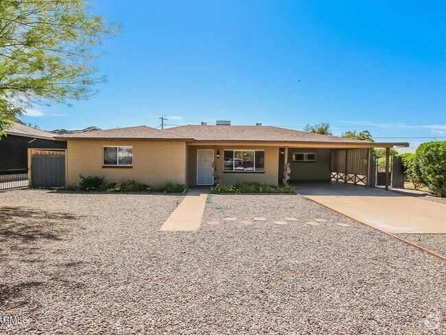Building Photo - 1323 E Carol Ave