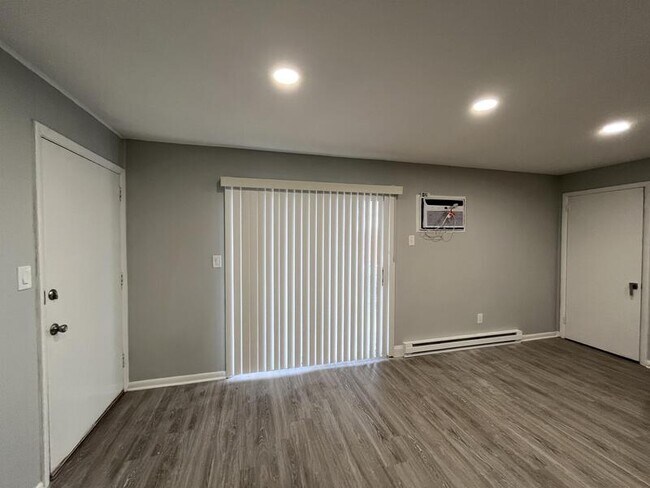 Foto del edificio - 817 E Turner St