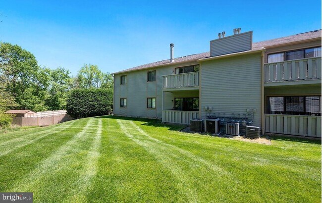 Foto del edificio - 103 Woodhollow Dr