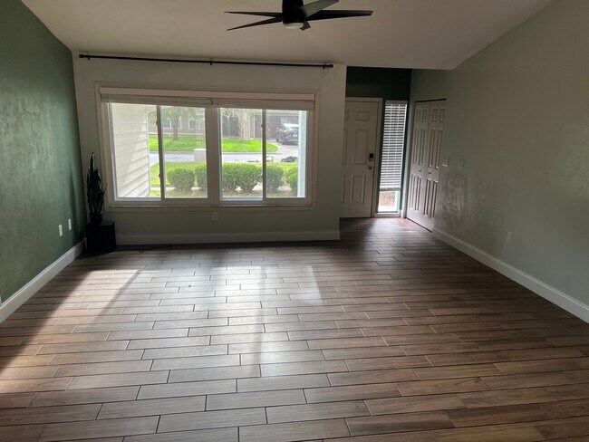 Foto del edificio - 4617 NW 21st St