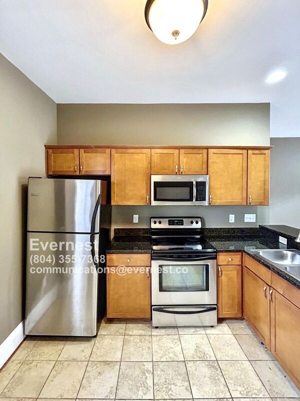 Foto del edificio - 11 E Grace St