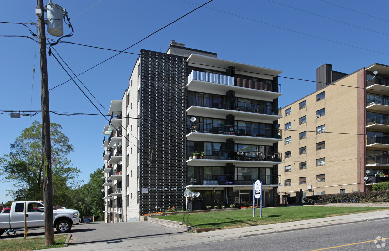 Primary Photo - Grandview Tower