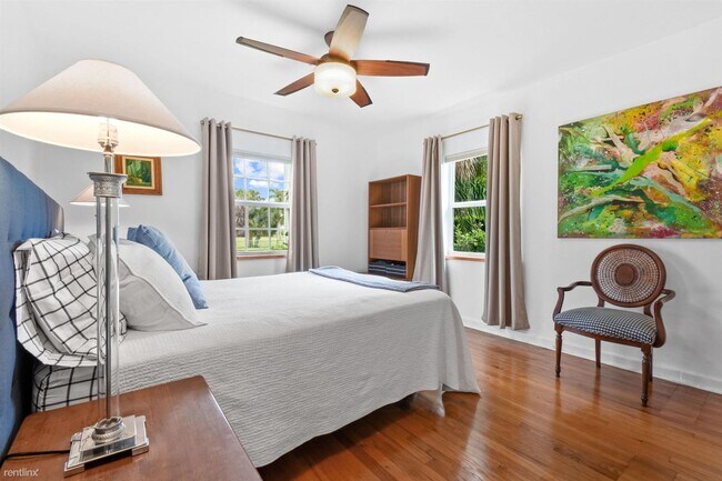Foto del edificio - 2 br, 2.5 bath House - 1219 N Lakeside Dr