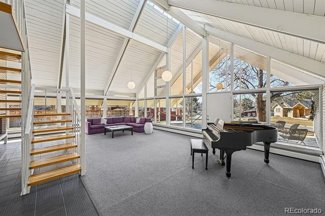 Foto del edificio - 3130 S Monroe St