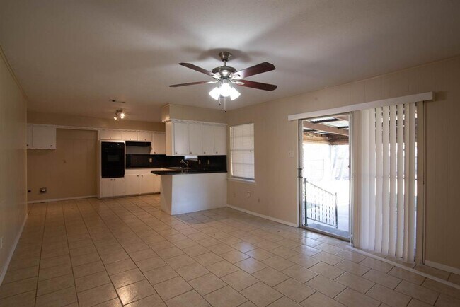 Foto del edificio - 9325 Sandy Hook Cir