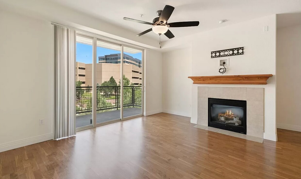 Primary Photo - 9019 E Panorama Cir