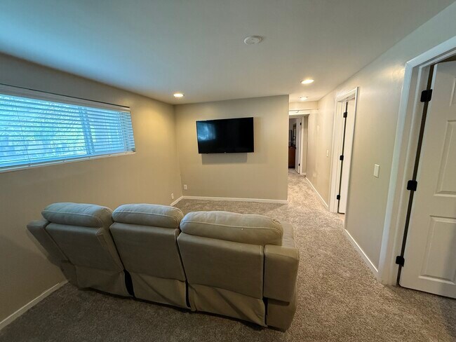 Foto del edificio - 825-11575S E Sunburn Ln