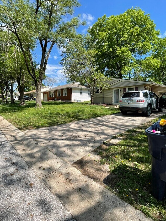 5422 NE 43rd Terrace, Kansas City, MO 64117 House Rental in Kansas