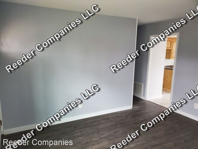 Building Photo - 3 br, 1 bath House - 7736 Beech Avenue