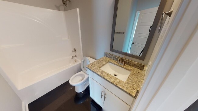 Building Photo - Rossview