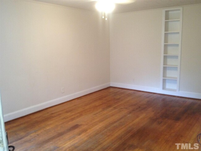 Building Photo - 2829 Mayview Rd