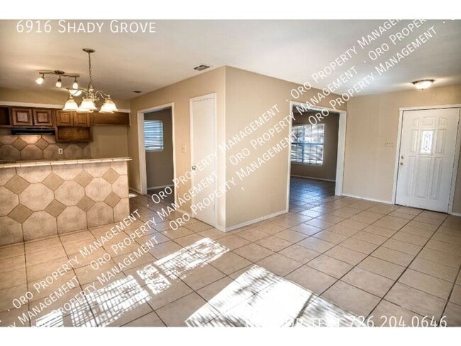 Building Photo - 6916 Shady Grove Dr