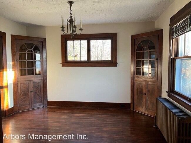 Foto del edificio - 3 br, 1 bath House - 710 Straight Street